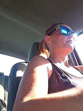 Dixiefaye Pika online show from 03.12.25