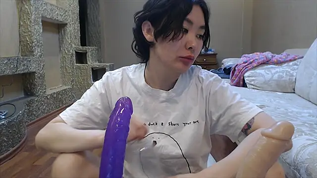 Kunimitsuu  online show from 02.16.25