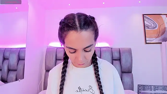 martina mancini online show from 09.13.25