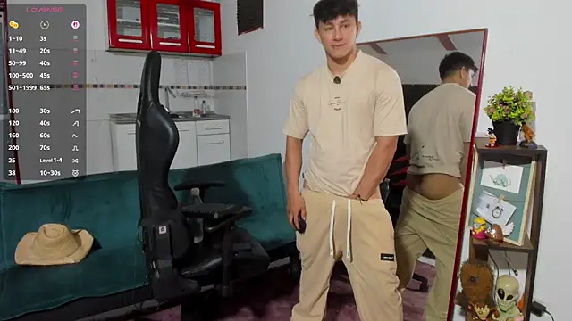 Snapshot of jacques_cardiet chatting on 10.18.25 jacques cardiet online show from 10.18.25