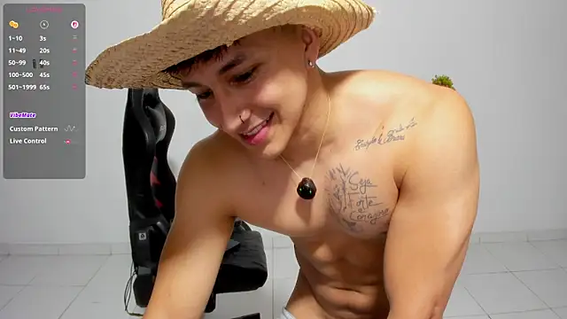 Snapshot of jacques_cardiet chatting on 10.24.25 jacques cardiet online show from 10.24.25