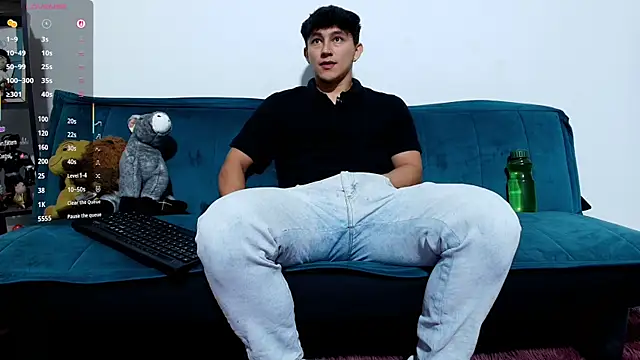 Snapshot of jacques_cardiet chatting on 02.09.26 jacques cardiet online show from 02.09.26