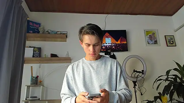 manucute 23  online show from 01.15.26