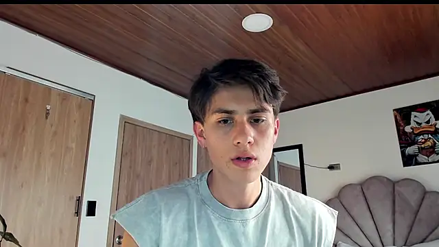 Snapshot of manucute_23_ chatting on 02.14.26 manucute 23 online show from 02.14.26