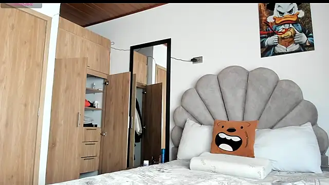 Snapshot of manucute_23_ chatting on 03.04.26 manucute 23 online show from 03.04.26