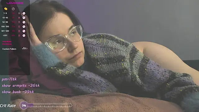 Snapshot of reb_luvng chatting on 12.29.24 reb luvng online show from 12.29.24