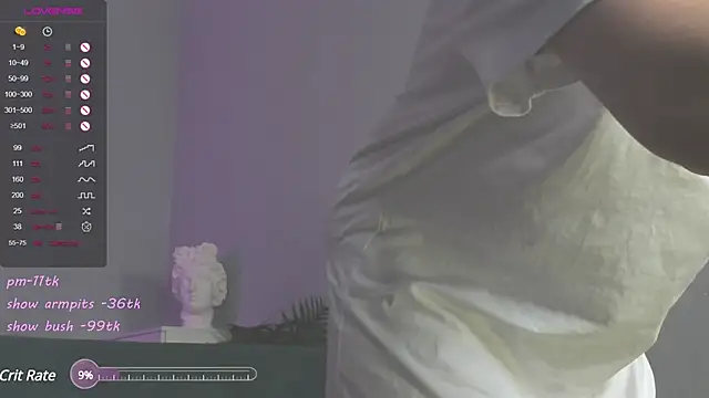 Snapshot of reb_luvng chatting on 12.30.24 reb luvng online show from 12.30.24