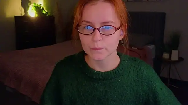 Snapshot of reb_luvng chatting on 09.13.25 reb luvng online show from 09.13.25