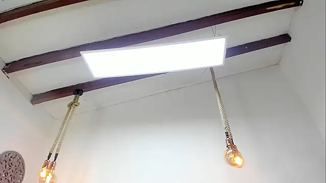 Oriana Guzman online show from 01.15.25