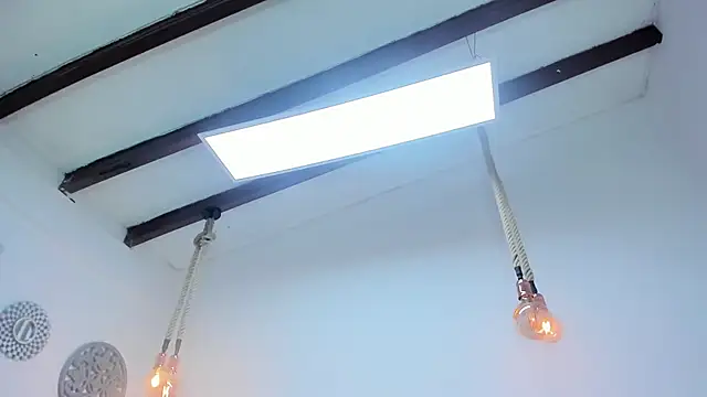 Oriana Guzman online show from 02.20.25