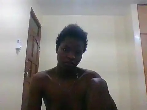 Snapshot of hotgal1112 chatting on 09.27.25 hotgal1112 online show from 09.27.25