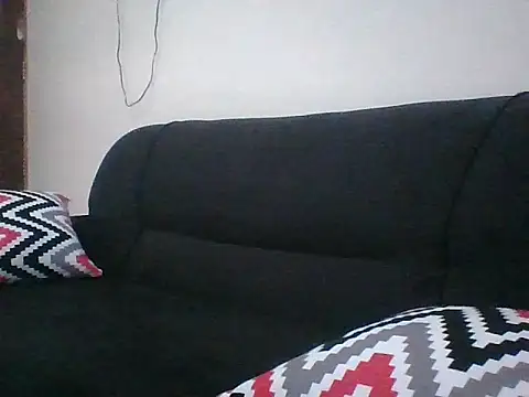 Snapshot of hotgal1112 chatting on 10.23.25 hotgal1112 online show from 10.23.25