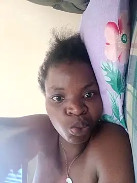 Snapshot of hotgal1112 chatting on 11.05.25 hotgal1112 online show from 11.05.25