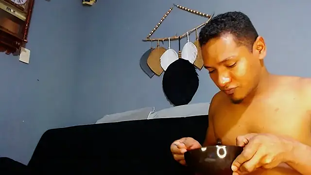 Grandeygruesa1 online show from 03.05.25