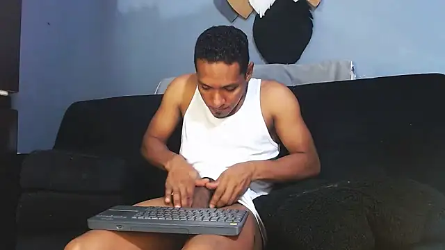 Grandeygruesa1 online show from 09.18.25