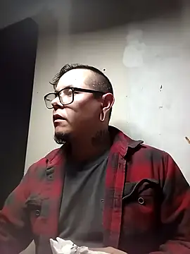 Snapshot of AlanDickson chatting on 01.26.25 AlanDickson online show from 01.26.25