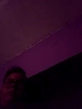 Snapshot of AlanDickson chatting on 10.09.25 AlanDickson online show from 10.09.25