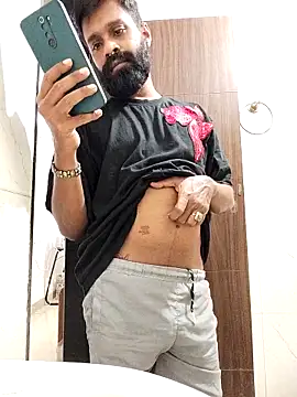 Snapshot of KinksandFantasies chatting on 09.14.25 KinksandFantasies online show from 09.14.25