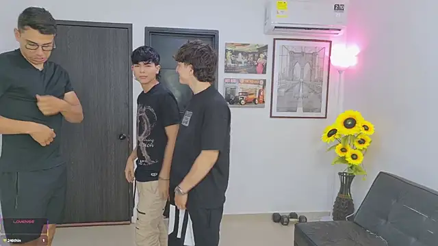 badguyss bisex online show from 06.10.26