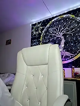 Snapshot of SexxyLiviaa chatting on 10.26.25 SexxyLiviaa online show from 10.26.25