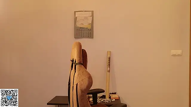 Snapshot of Neko_Kimiko chatting on 10.17.25 Neko Kimiko online show from 10.17.25