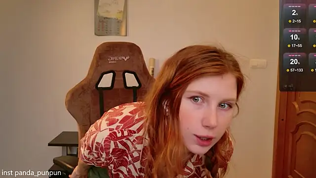 Snapshot of Neko_Kimiko chatting on 10.27.25 Neko Kimiko online show from 10.27.25