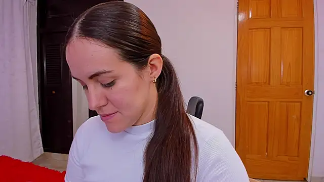 AURORA FRANKLIN online show from 12.12.24