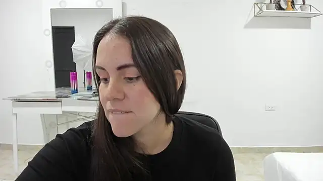 AURORA FRANKLIN online show from 10.16.25