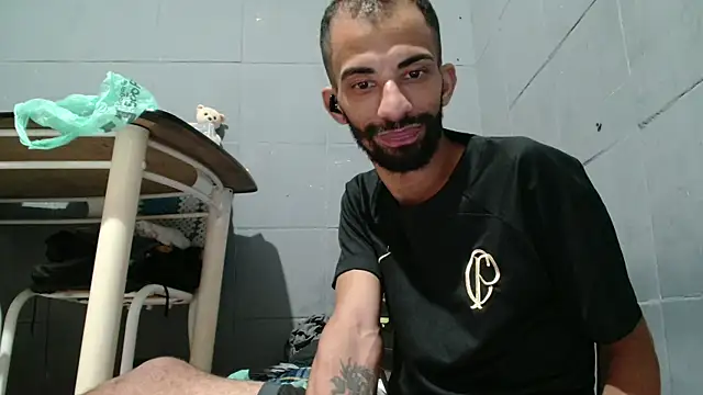 Snapshot of UncutToyBoy23cm chatting on 02.27.26 UncutToyBoy23cm online show from 02.27.26