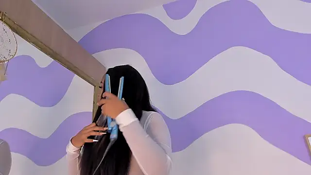 MONAAXXX  online show from 02.21.25