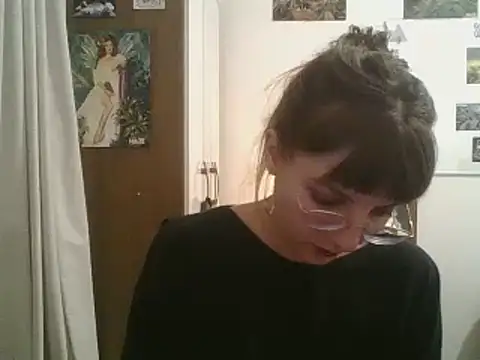 Snapshot of SweetyBabyDemon chatting on 12.05.24 SweetyBabyDemon online show from 12.05.24