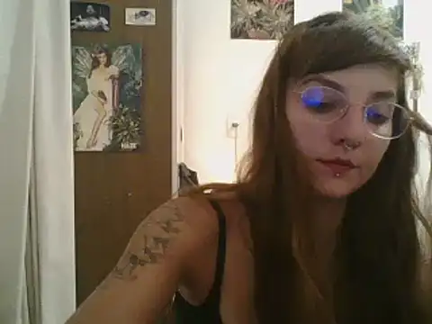 Snapshot of SweetyBabyDemon chatting on 01.08.25 SweetyBabyDemon online show from 01.08.25