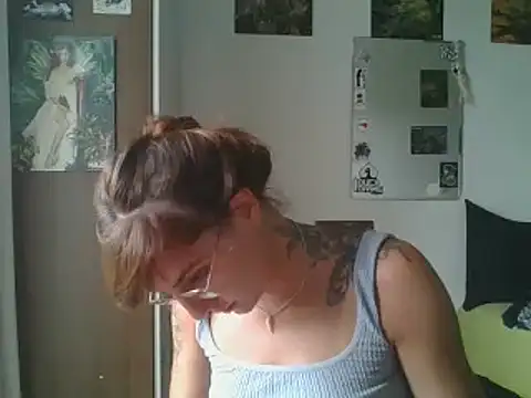 Snapshot of SweetyBabyDemon chatting on 02.01.25 SweetyBabyDemon online show from 02.01.25