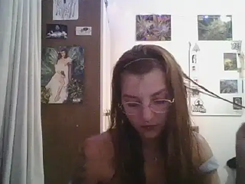 Snapshot of SweetyBabyDemon chatting on 02.20.25 SweetyBabyDemon online show from 02.20.25