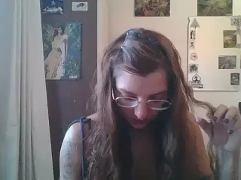 Snapshot of SweetyBabyDemon chatting on 03.03.25 SweetyBabyDemon online show from 03.03.25