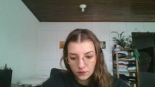 SweetyBabyDemon online show from 10.09.25