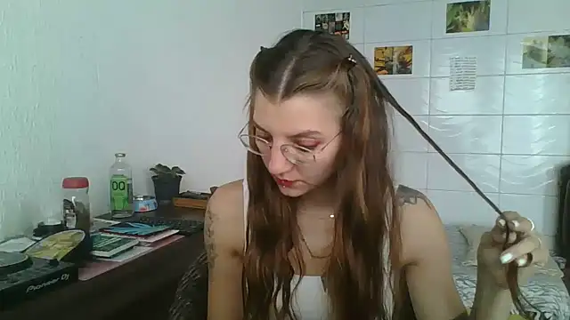 SweetyBabyDemon online show from 11.04.25