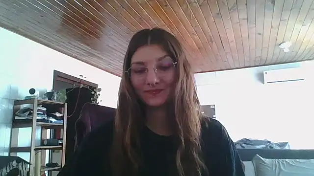 Snapshot of SweetyBabyDemon chatting on 05.10.26 SweetyBabyDemon online show from 05.10.26