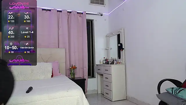 samantha-rose2 online show from 12.15.24