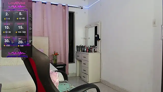 samantha-rose2 online show from 12.22.24