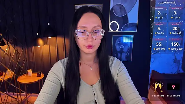 Snapshot of Christy_Calypso chatting on 12.10.24 Christy Calypso online show from 12.10.24