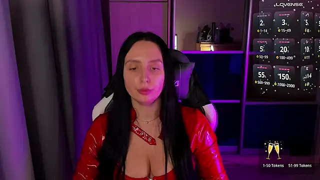 Snapshot of Christy_Calypso chatting on 02.07.25 Christy Calypso online show from 02.07.25