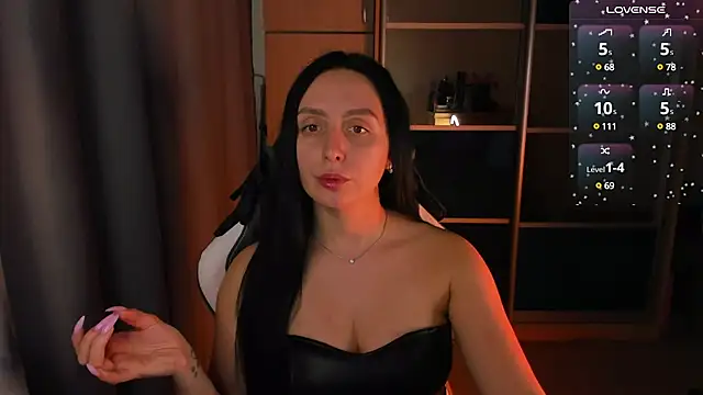 Snapshot of Christy_Calypso chatting on 02.13.25 Christy Calypso online show from 02.13.25