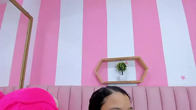 ISABELLA 020 online show from 02.24.26