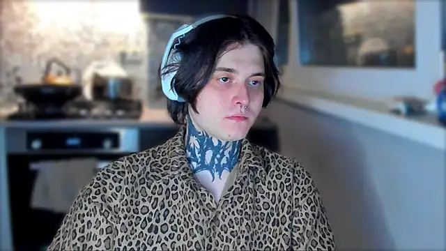  torfin  online show from 04.25.26