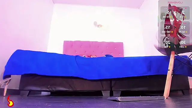  Riannagarcia  online show from 04.11.26