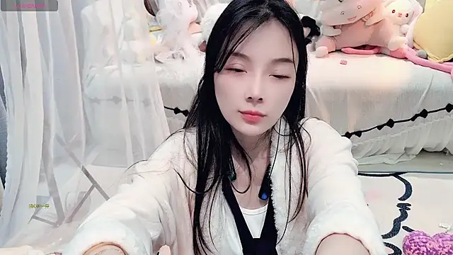 AKiKi711 online show from 03.05.26