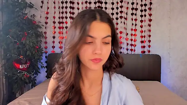 Milana Crystal  online show from 02.16.25