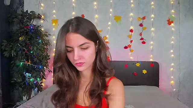 Milana Crystal  online show from 11.29.25