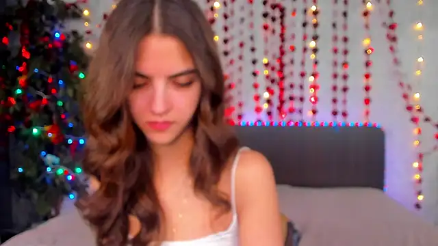 Milana Crystal  online show from 02.26.26